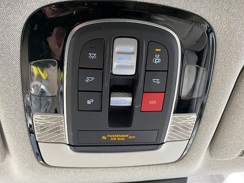 Used 2024 Hyundai Palisade Limited image 63