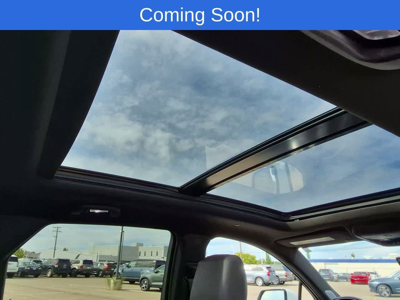 Used 2024 Cadillac XT5 Premium Luxury w/ Technology Package AWD/4WD image 22