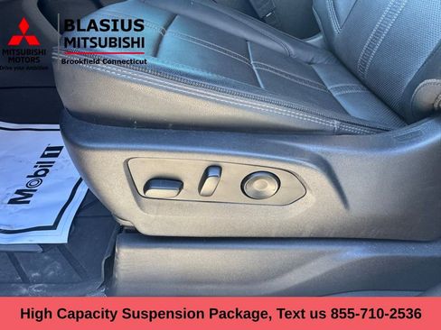 Used 2023 Chevrolet Silverado 1500 High Country w/ High Country Premium Package image 25