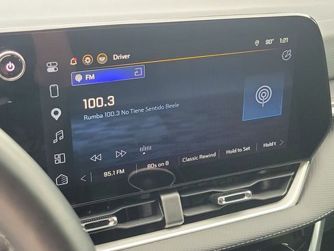 Used 2026 Chevrolet Equinox LT FWD image 23