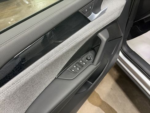 New 2026 Volkswagen Tiguan S image 23