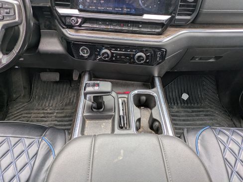 Used 2023 Chevrolet Silverado 1500 RST AWD/4WD image 16