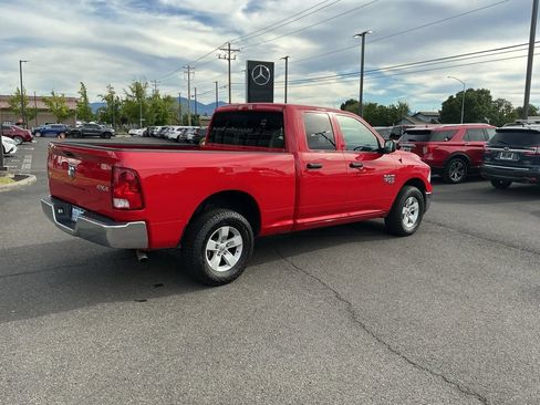 Used 2024 RAM 1500 Classic SLT AWD/4WD image 7