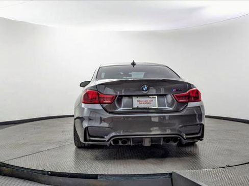 Used 2018 BMW M4 Coupe RWD image 7