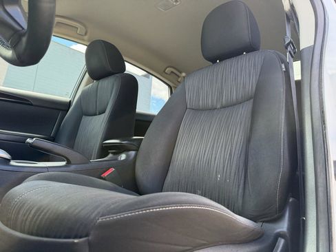 Used 2017 Nissan Sentra SV image 11