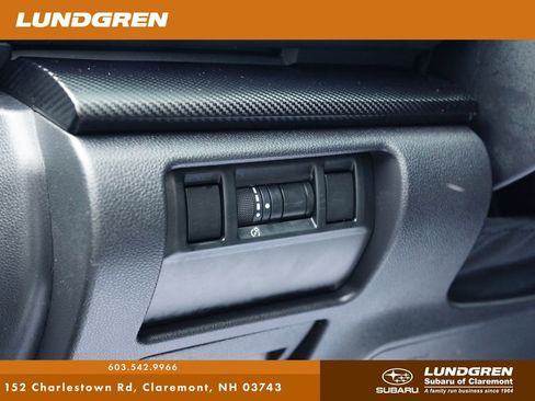 Used 2024 Subaru Crosstrek 2.0i Premium image 13