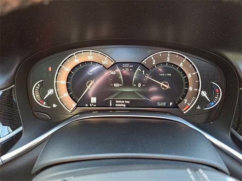 Used 2019 BMW 750i image 12