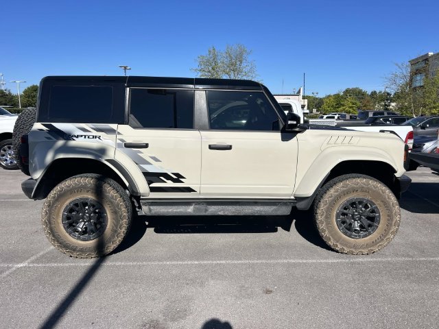 Used 2025 Ford Bronco Raptor AWD/4WD image 3