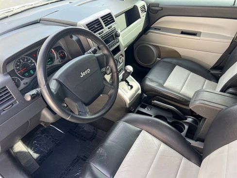 Used 2007 Jeep Compass Limited w/ Driver Convenience Group image 35