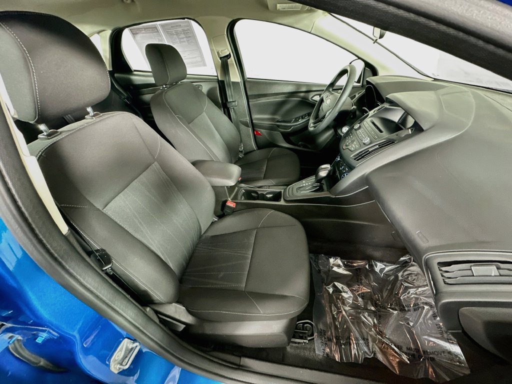 Used 2016 Ford Focus SE FWD image 31