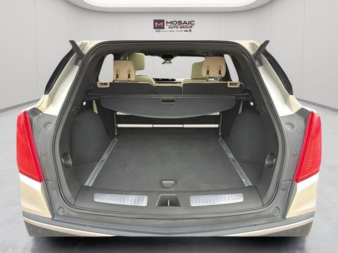 Used 2017 Cadillac XT5 Luxury image 44