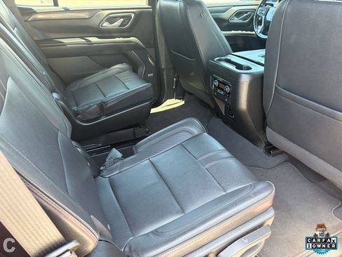Used 2024 Chevrolet Tahoe RST w/ Luxury Package AWD/4WD image 28