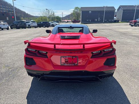 Used 2026 Chevrolet Corvette Stingray Convertible w/ Z51 Performance Package image 4