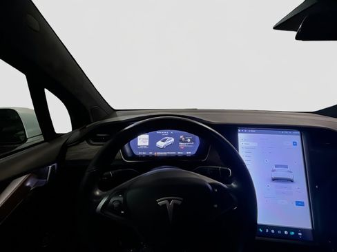 Used 2019 Tesla Model X Long Range AWD/4WD image 7