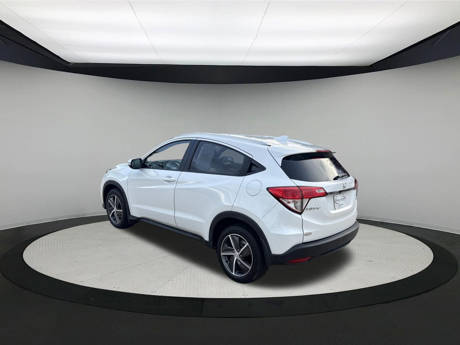 Used 2022 Honda HR-V EX image 5
