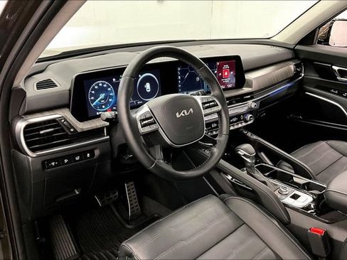 Used 2025 Kia Telluride SX Prestige AWD/4WD image 16