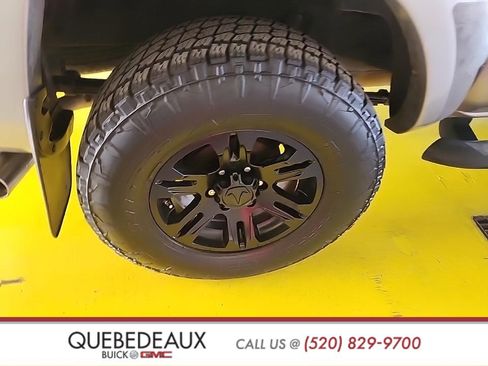 Used 2015 Toyota Tacoma PreRunner image 10