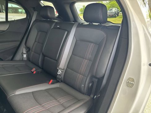 Certified 2022 Chevrolet Equinox RS AWD/4WD image 24
