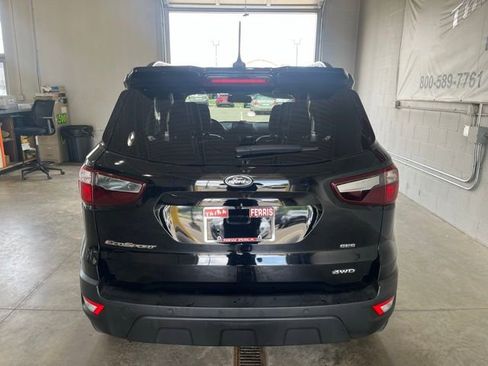 Used 2020 Ford EcoSport SES image 4