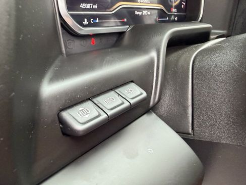 Certified 2024 GMC Sierra 2500 Denali Ultimate image 21