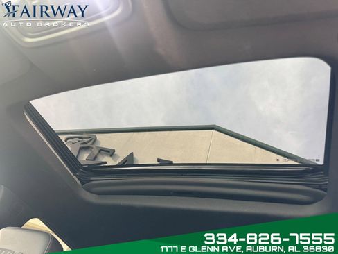 Used 2024 GMC Sierra 2500 AT4 w/ Technology Package image 24