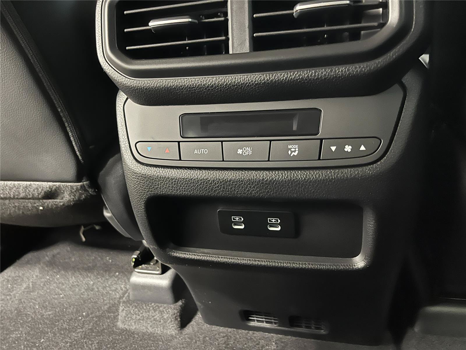 New 2026 Honda Pilot Touring image 24