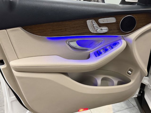Certified 2022 Mercedes-Benz GLC 300 4MATIC image 15