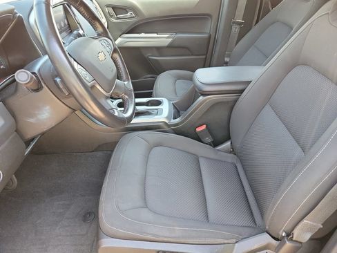 Used 2021 Chevrolet Colorado LT w/ LT Convenience Package RWD image 10