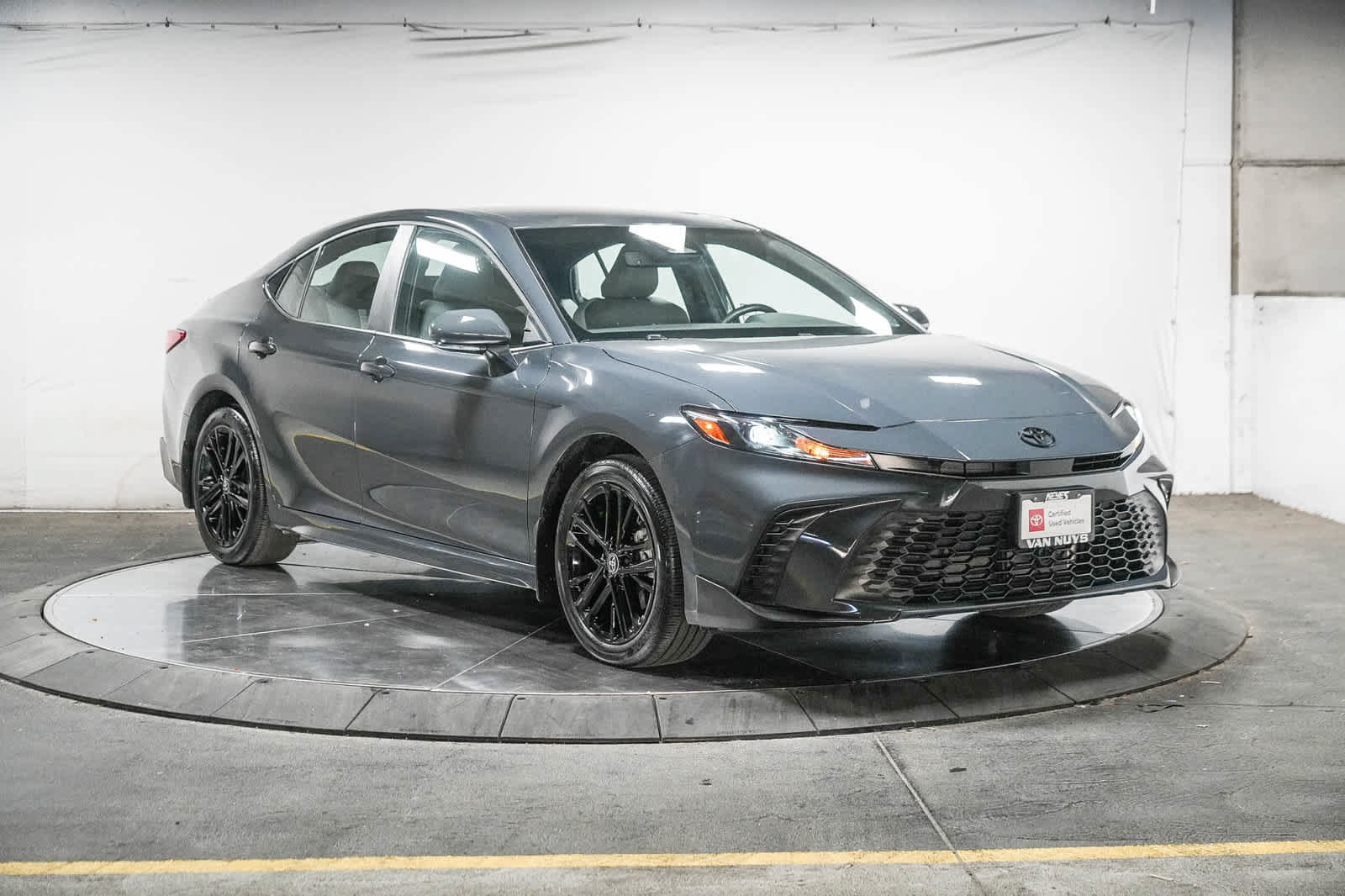 Used 2026 Toyota Camry SE w/ Convenience Package AWD/4WD image 7