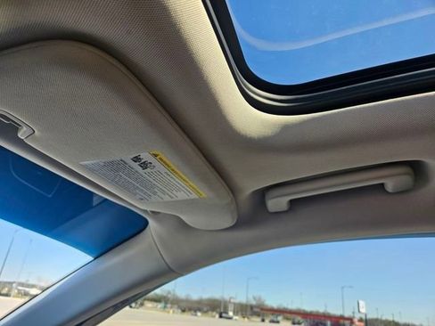 Used 2016 Ford Edge Titanium w/ Equipment Group 301A image 21