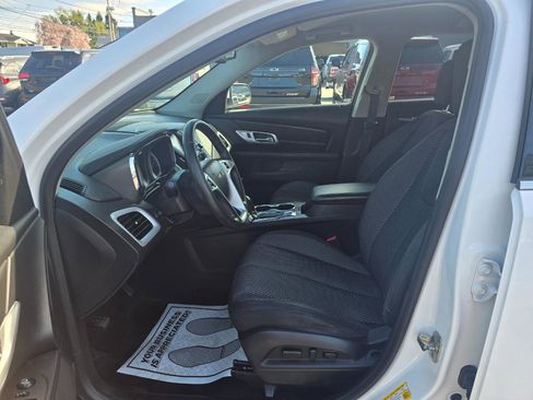 Used 2017 GMC Terrain SLE w/ Convenience Package image 12