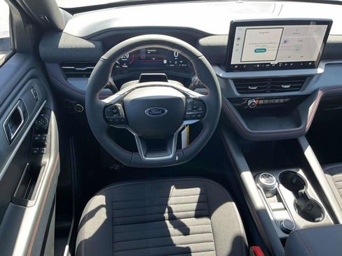 New 2026 Ford Explorer ST-Line image 7