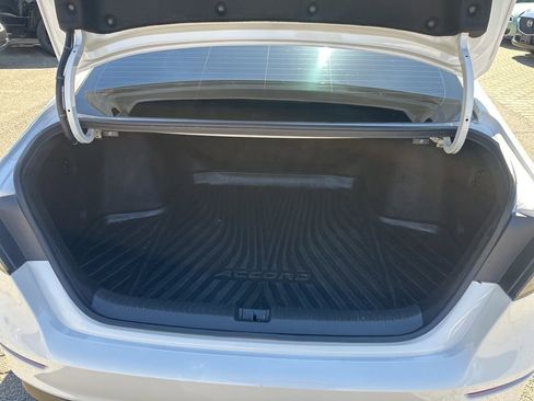 Used 2024 Honda Accord Sport image 29