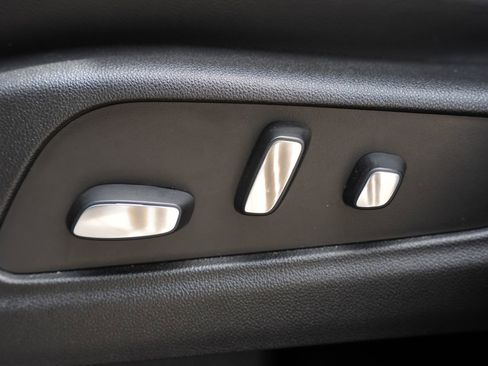 Certified 2024 Cadillac XT6 Premium Luxury image 16