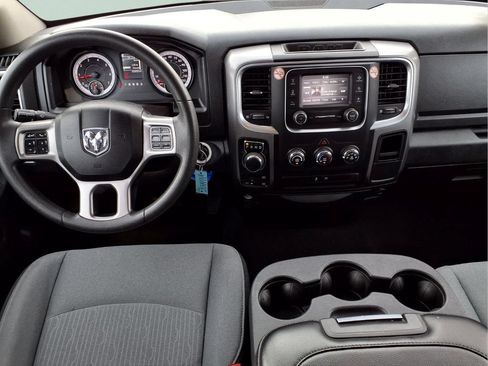 Used 2024 RAM 1500 Classic SLT AWD/4WD image 12
