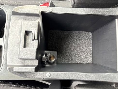 Used 2025 Subaru Legacy Premium image 26