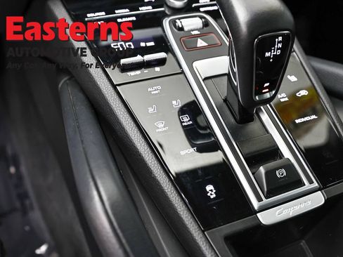 Used 2023 Porsche Cayenne Platinum Edition AWD/4WD image 20