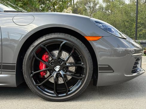 Certified 2024 Porsche 718 Boxster image 12