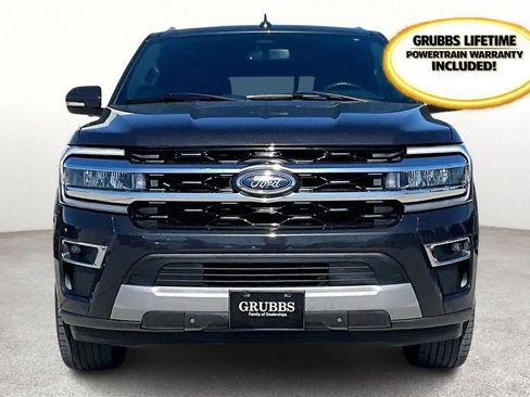 Used 2022 Ford Expedition Limited image 6