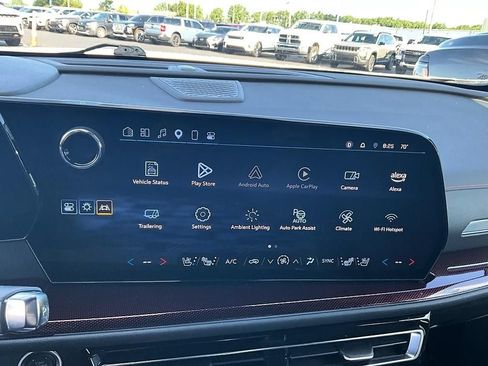 Used 2024 Chevrolet Traverse RS w/ LPO, Floor Liner Package AWD/4WD image 22