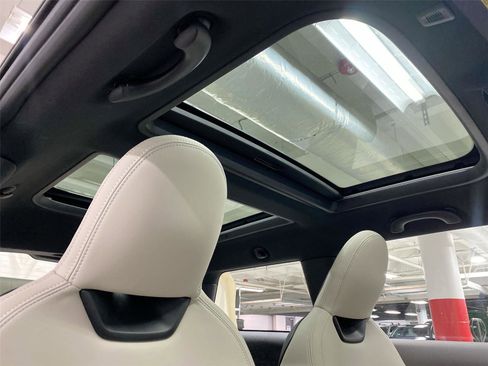 Certified 2025 MINI Cooper S image 20