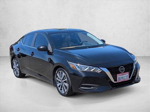 Used 2021 Nissan Sentra SV w/ SV Premium Package FWD image 3