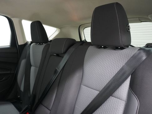 Used 2017 Ford Escape SE FWD image 13