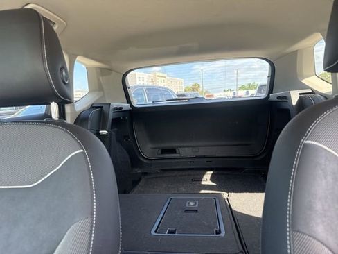 Used 2023 Volkswagen Taos SE image 24