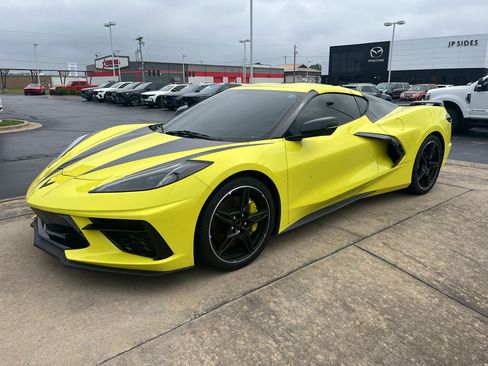Used 2020 Chevrolet Corvette Stingray Premium Cpe w/ 3LT Preferred Equipment Group RWD image 1