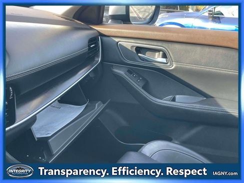 Certified 2023 Nissan Rogue Platinum w/ Platinum Premium Package image 34