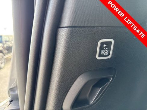 Used 2024 Jeep Wagoneer 4WD image 34