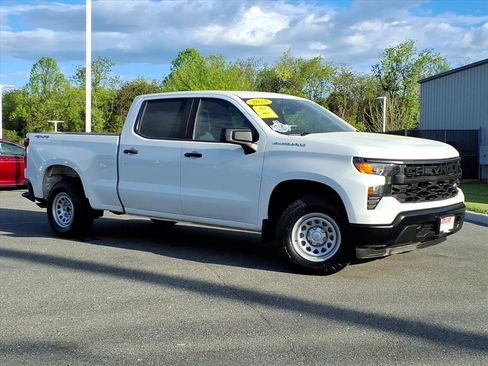 Used 2023 Chevrolet Silverado 1500 W/T w/ WT Value Package AWD/4WD image 2