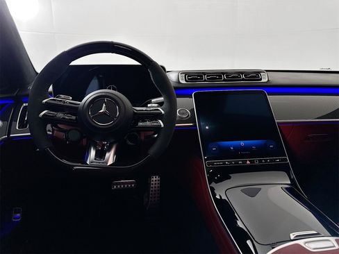 Certified 2024 Mercedes-Benz S 63 AMG S image 25