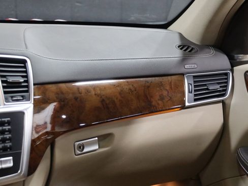 Used 2013 Mercedes-Benz GL 550 4MATIC image 58